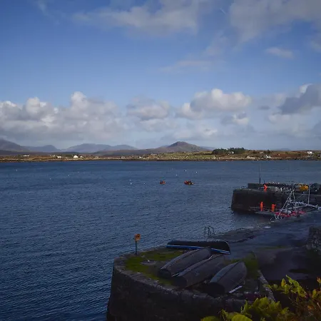 Bridies Roundstone